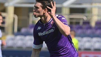  拉齐奥终场前绝杀紫百合，蓝鹰延续争四悬念  