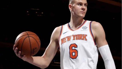  那不勒斯防线核心遭遇重伤赛季报销  