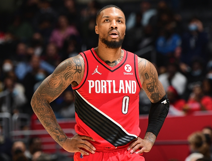  开拓者利拉德60分创队史新纪录