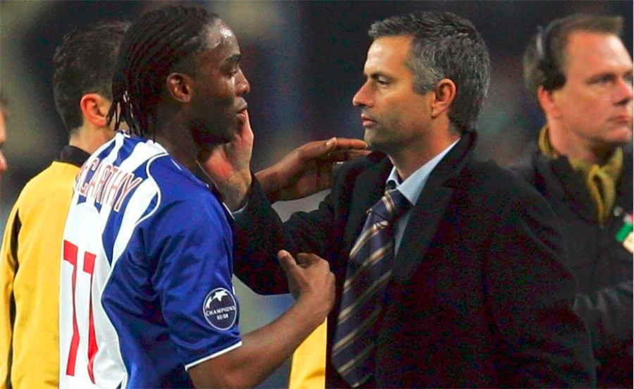  阿斯顿维拉三球轻取诺丁汉森林，杰拉德执教渐入佳境